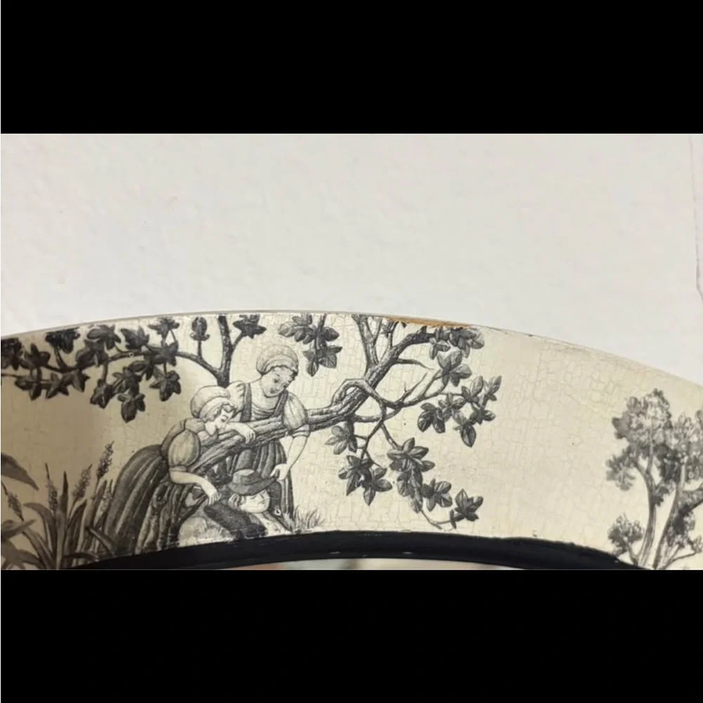 Arister Gifts Inc. mirror French toile